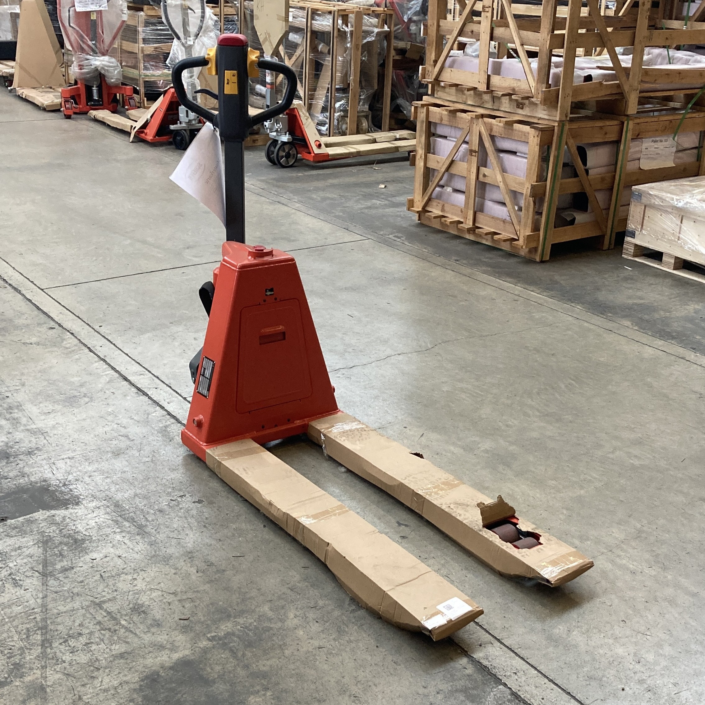 Elektrohubwagen Semi  1500kg GEBRAUCHT
