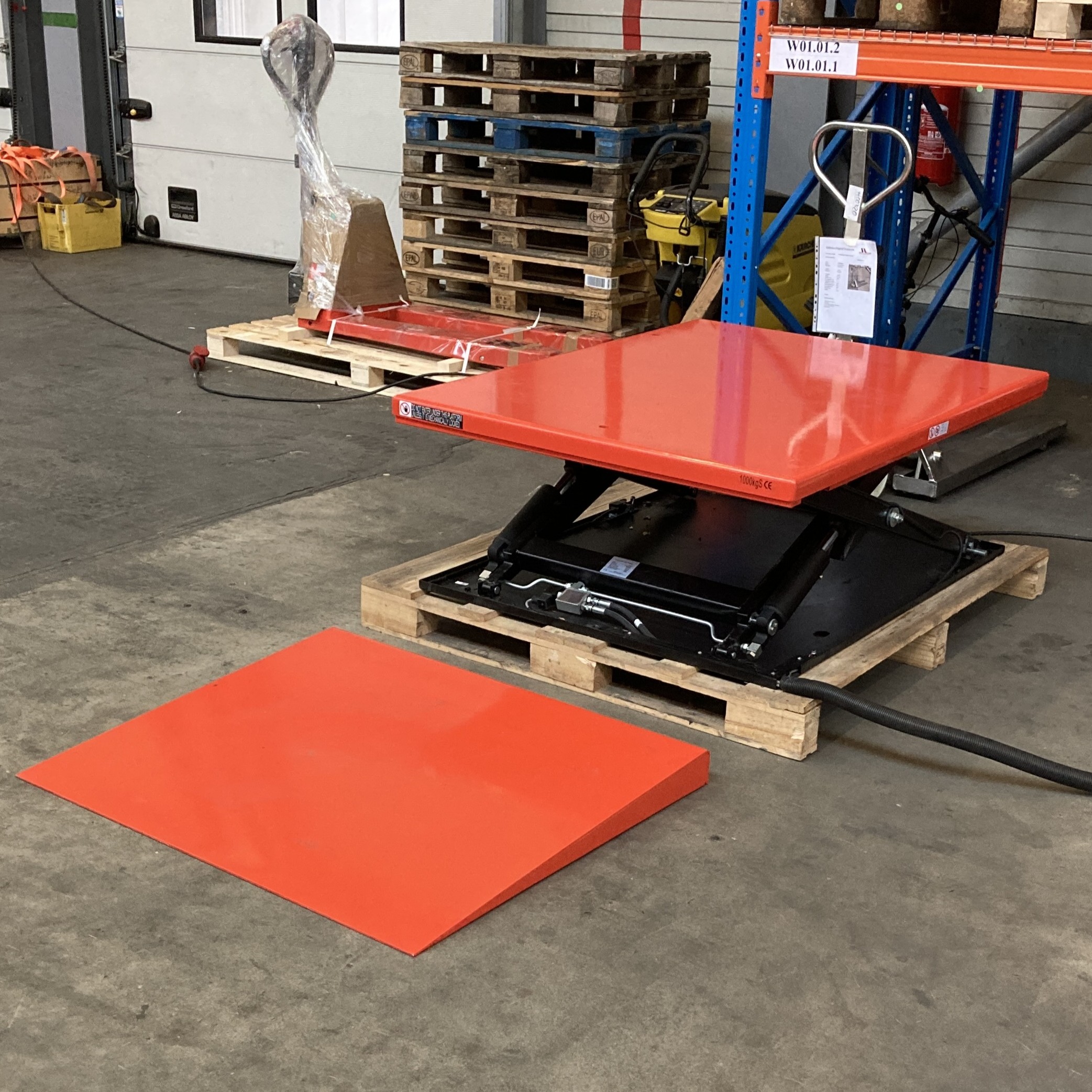 Flachscherenhubtisch Hydraulisch BASIC GEBRAUCHT