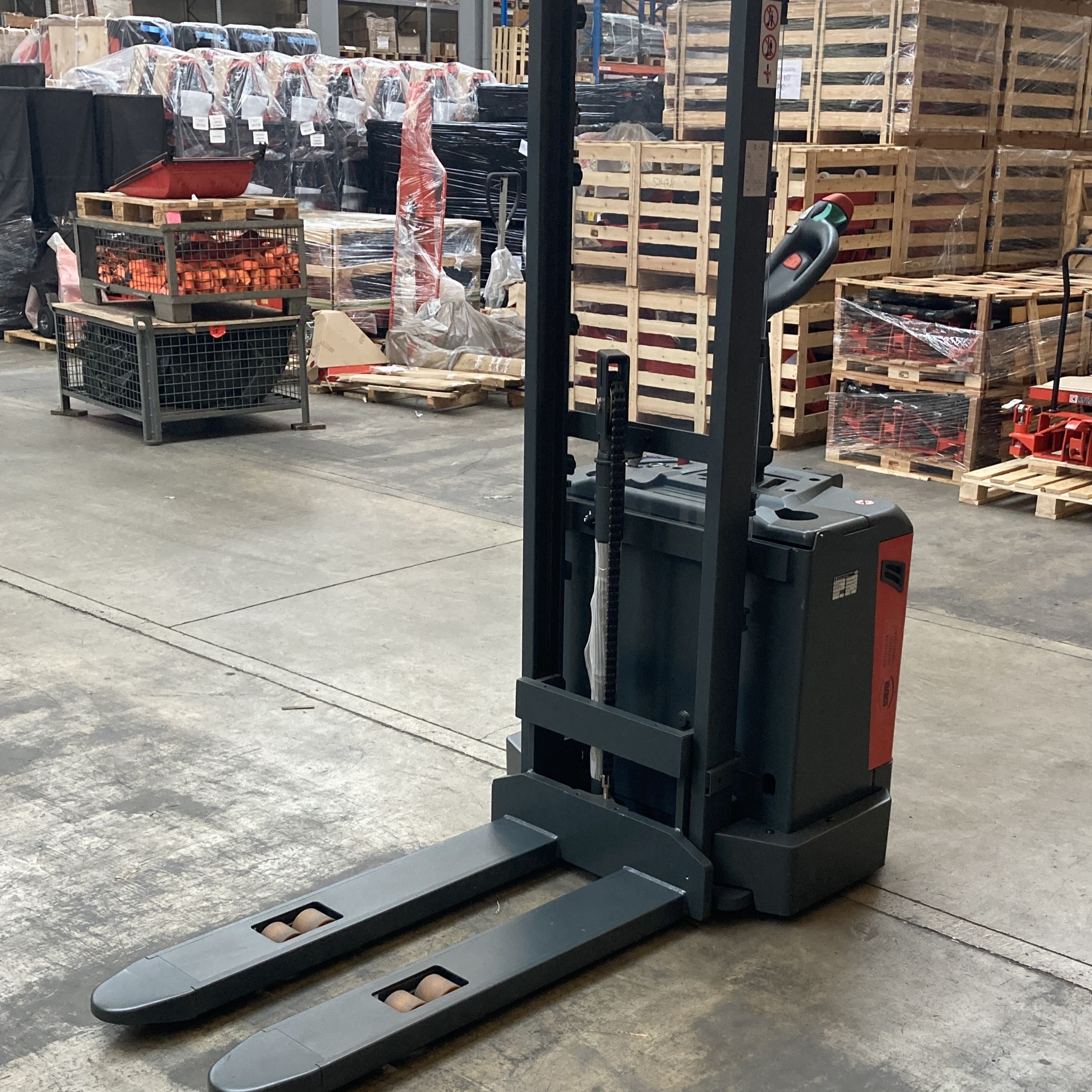 Elektro-Deichselstapler 1200kg Hubhöhe 1600mm GEBRAUCHT