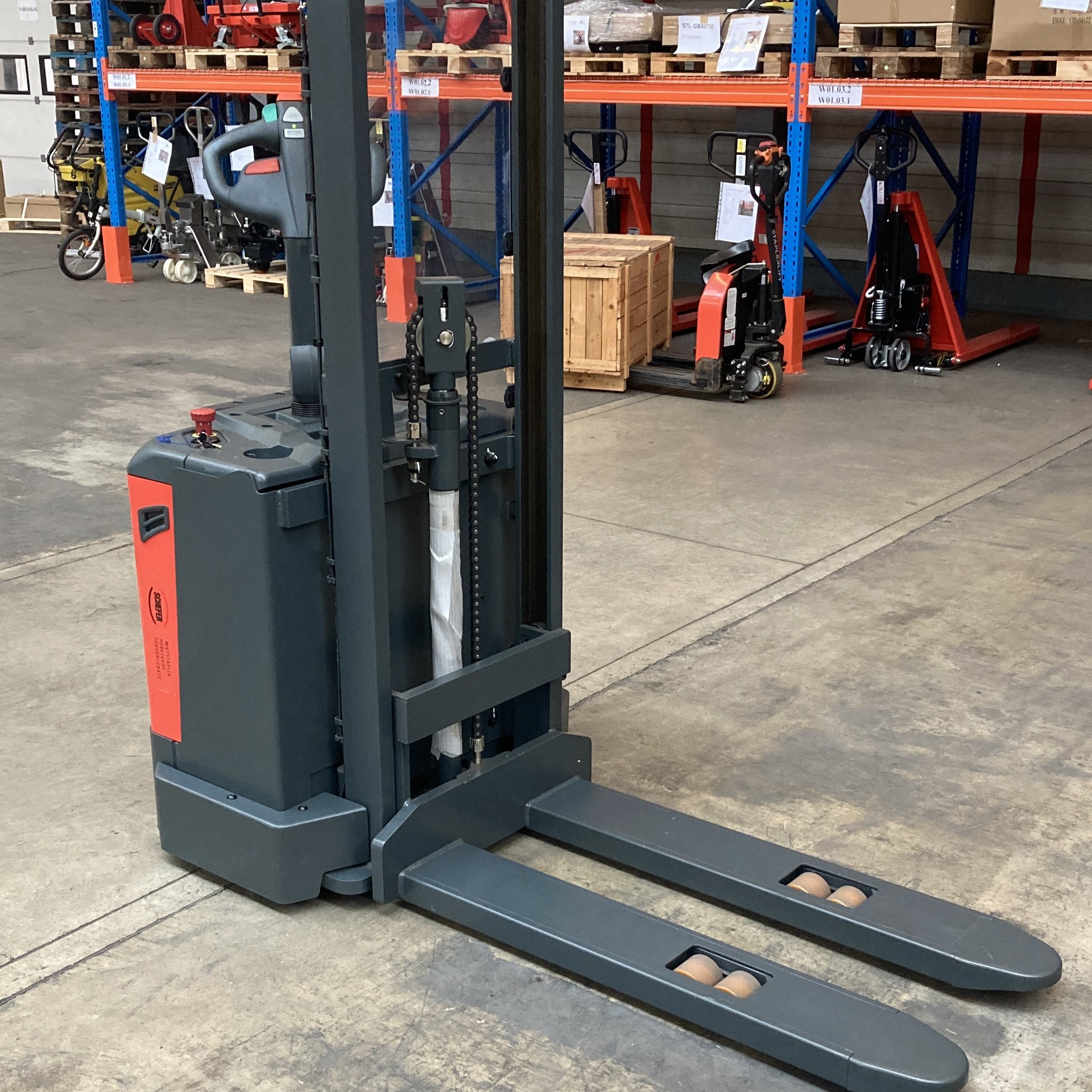 Elektro-Deichselstapler 1200kg Hubhöhe 1600mm GEBRAUCHT