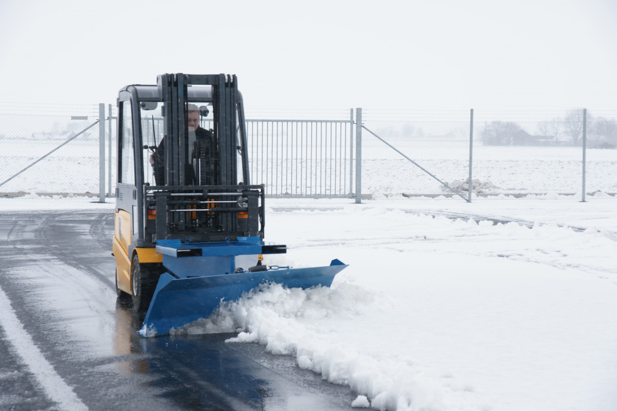 Schneeschieber für Gabelstapler STANDARD