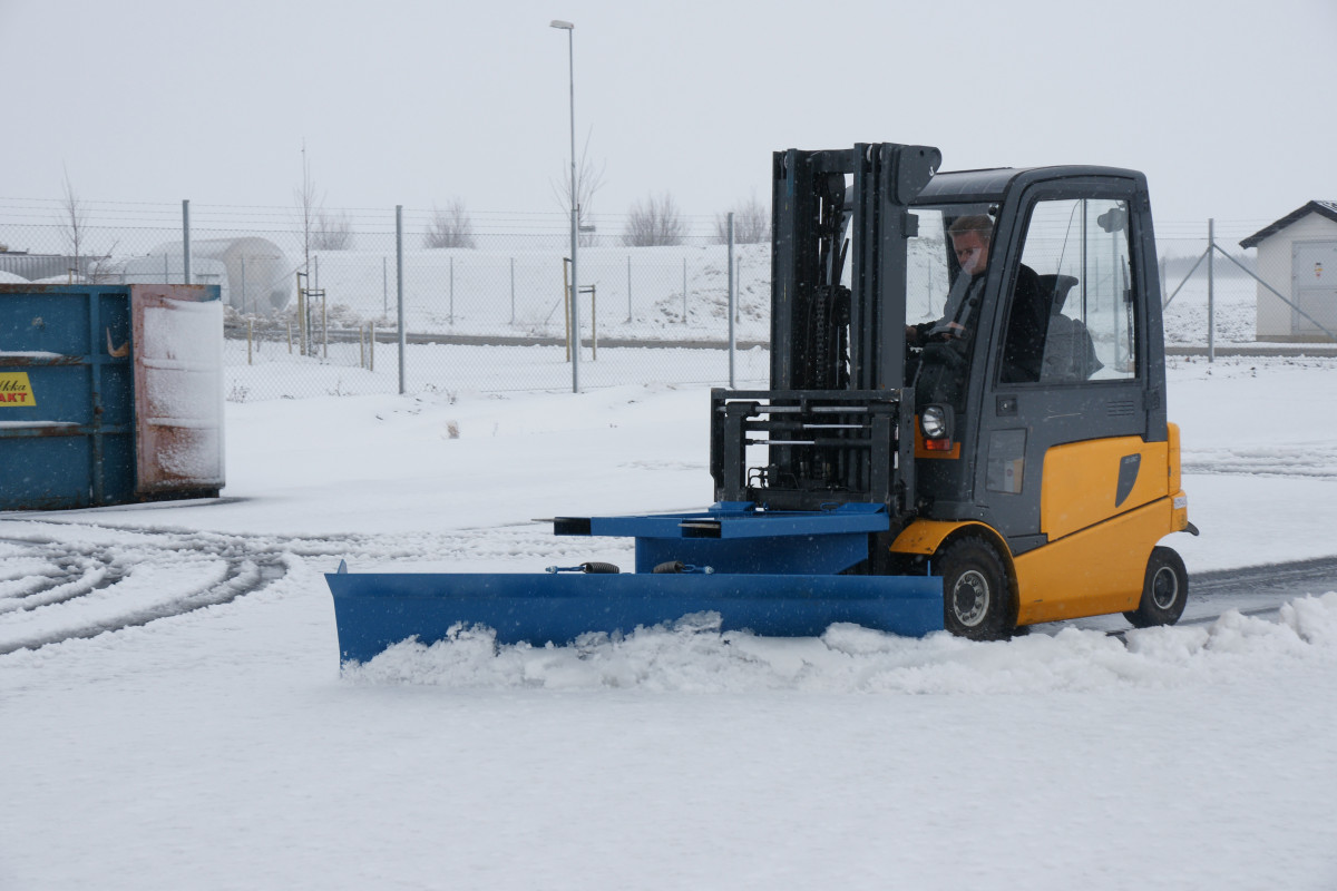 Schneeschieber für Gabelstapler STANDARD