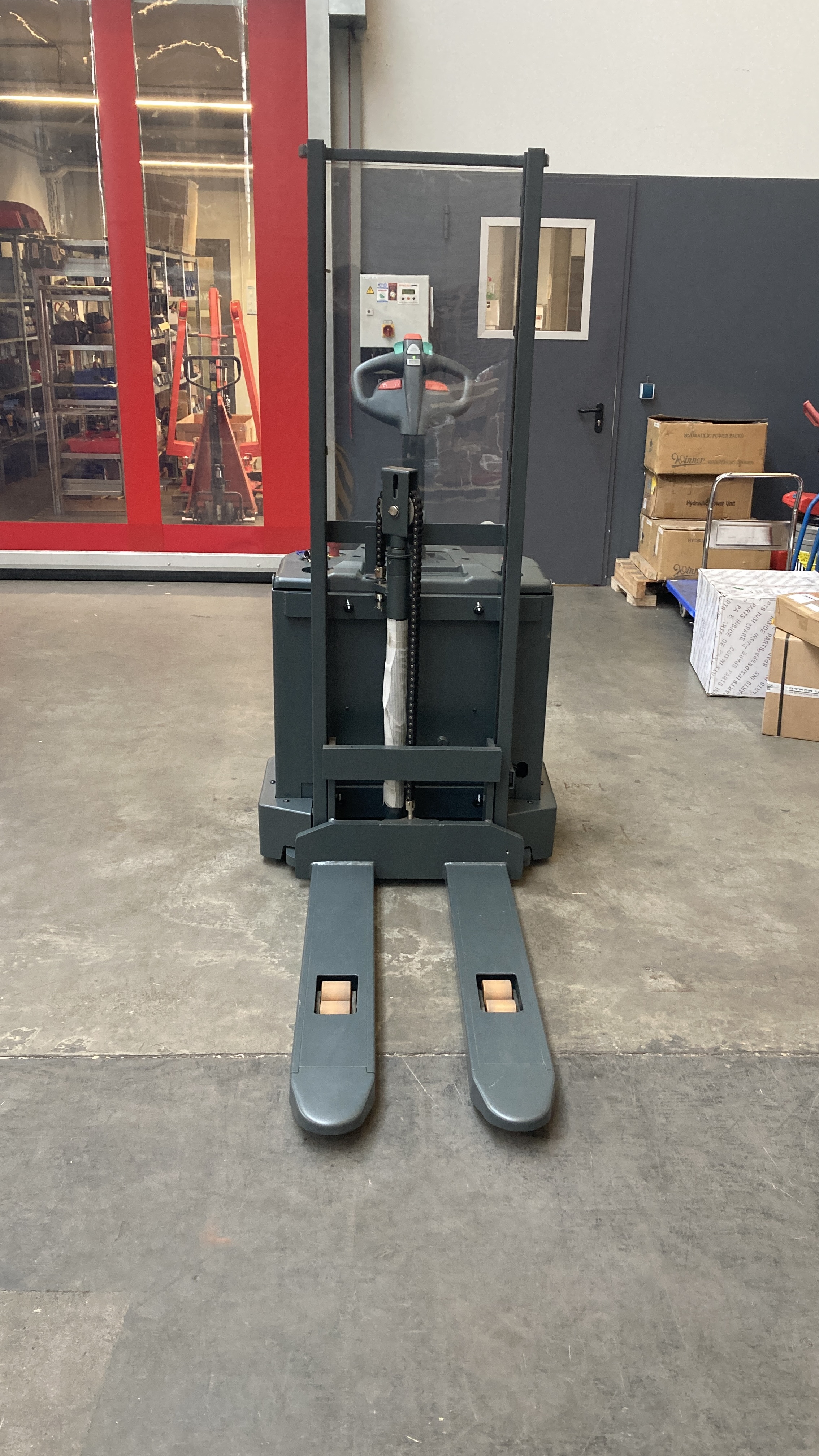 Elektro-Deichselstapler 1200kg Hubhöhe 1600mm GEBRAUCHT