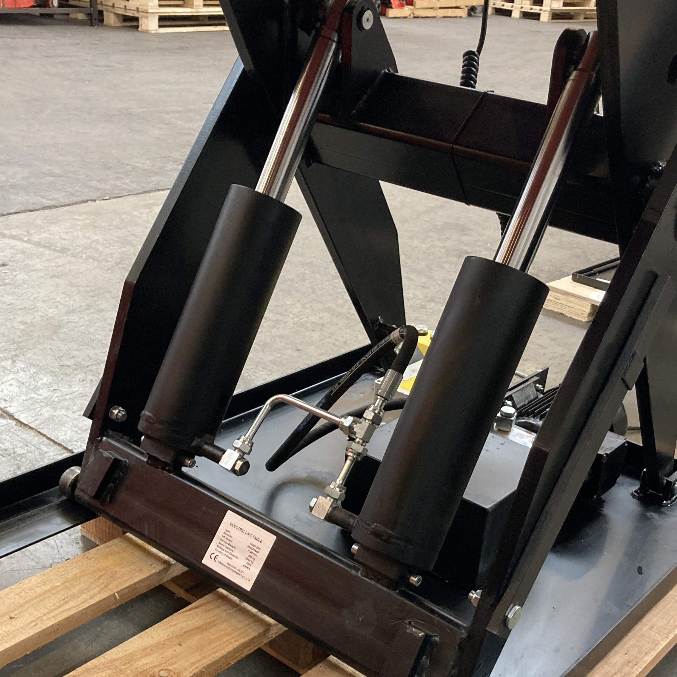 Hubtisch Hydraulisch BASIC 2t GEBRAUCHT