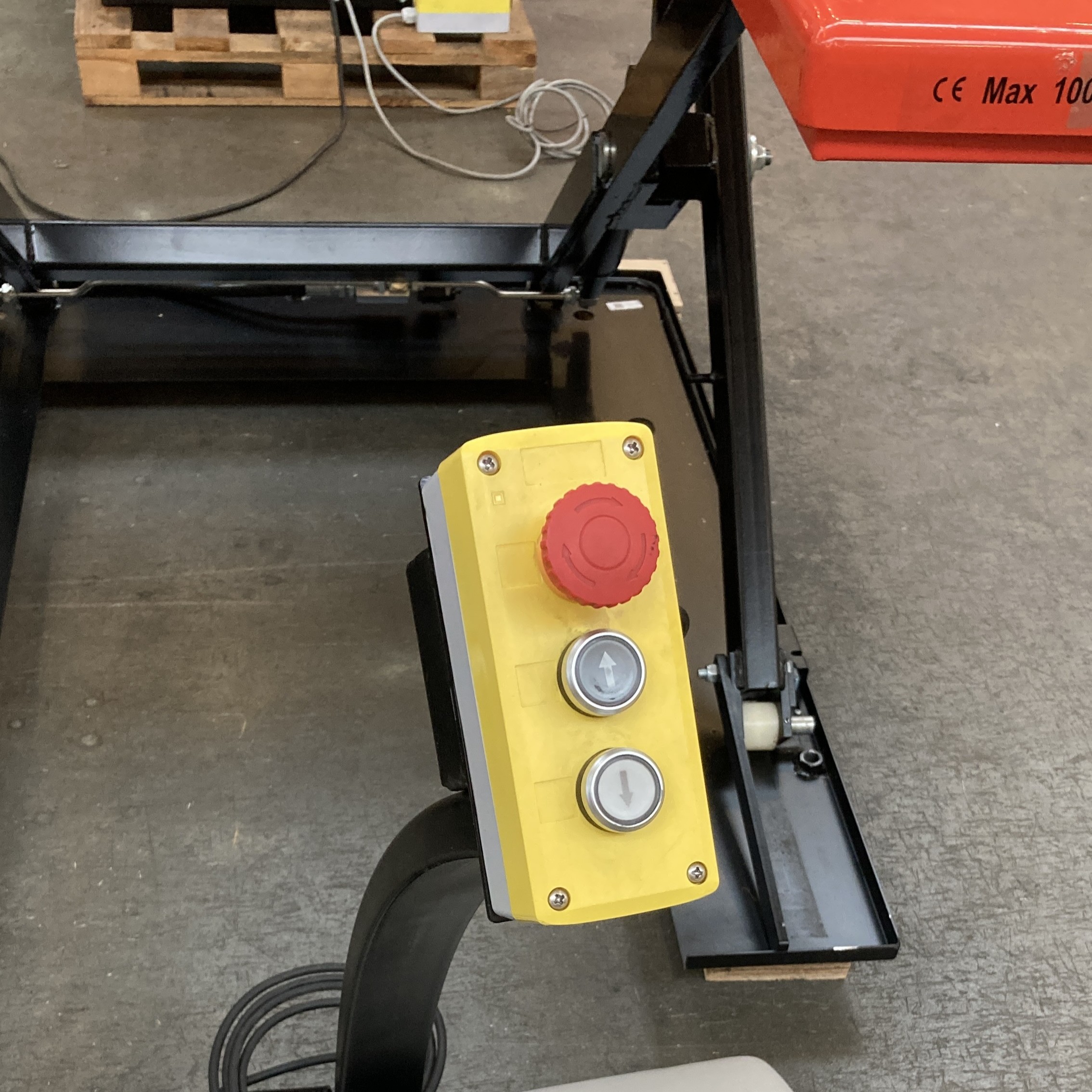 U-Flachscherenhubtisch Hydraulisch BASIC GEBRAUCHT